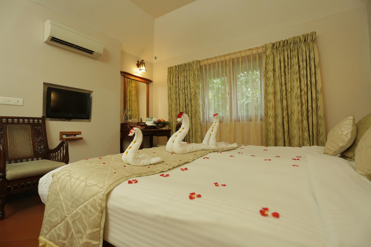 กรีนวูด รีสอร์ต เทกกาดี Hotel เทกคาดี ภายนอก รูปภาพ