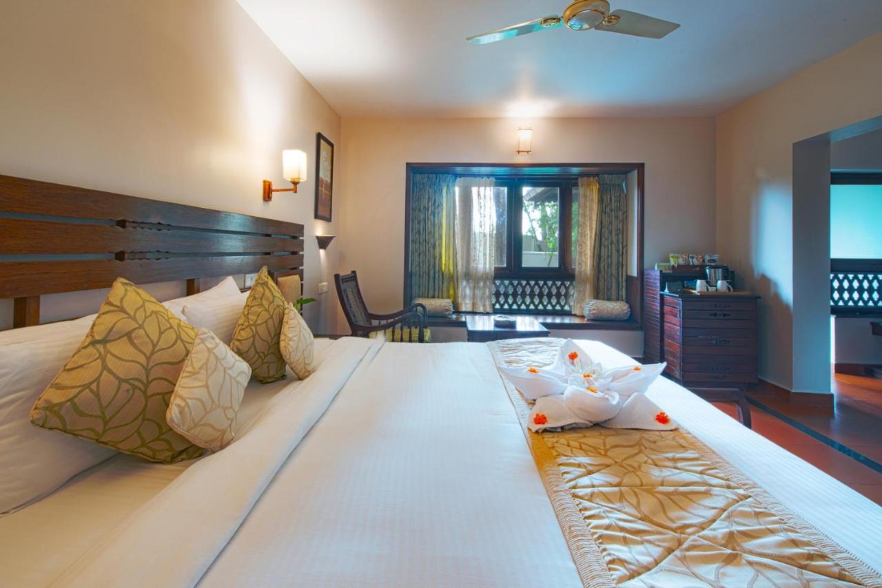 กรีนวูด รีสอร์ต เทกกาดี Hotel เทกคาดี ภายนอก รูปภาพ